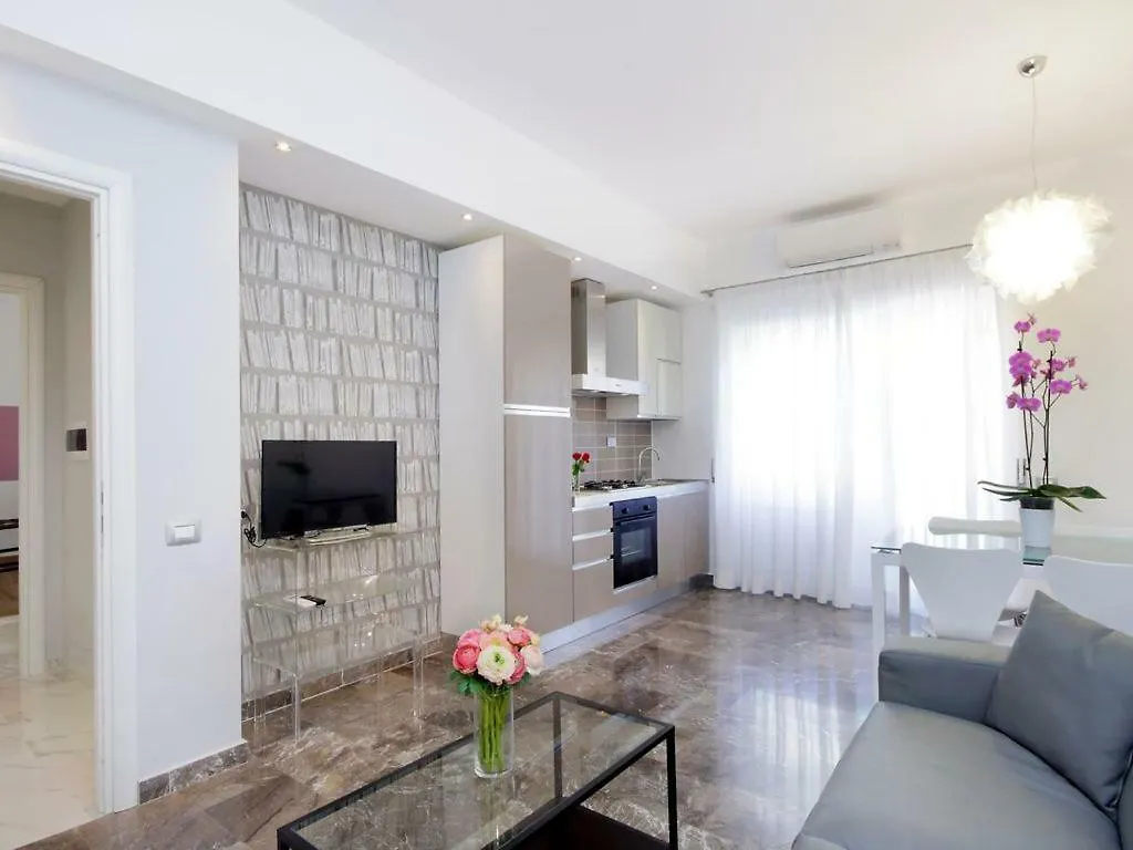 Feriae Latinae Apartment Rome